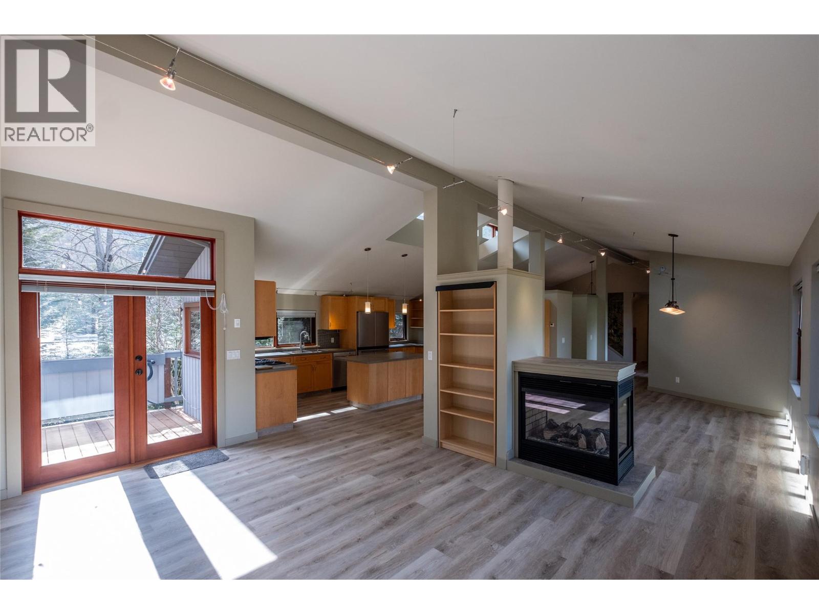 706 West Gore Street, Nelson