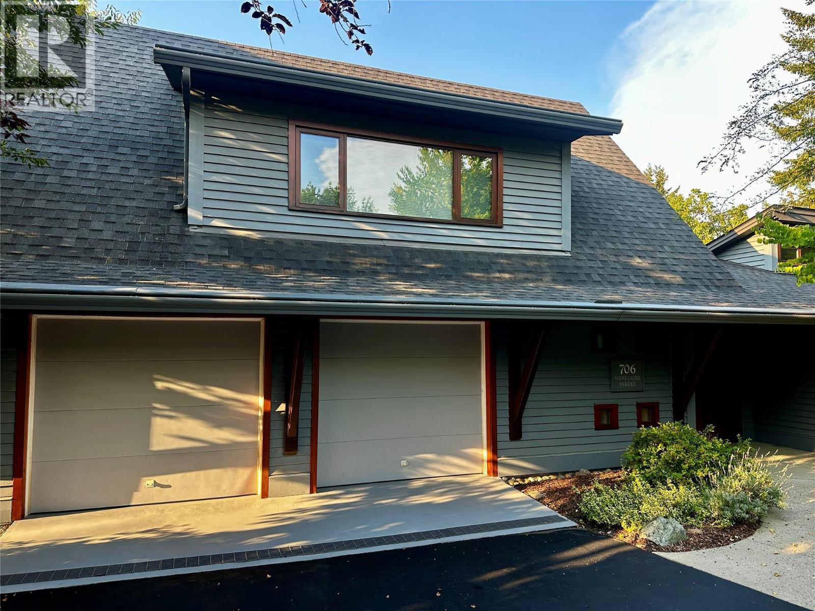 706 West Gore Street, Nelson