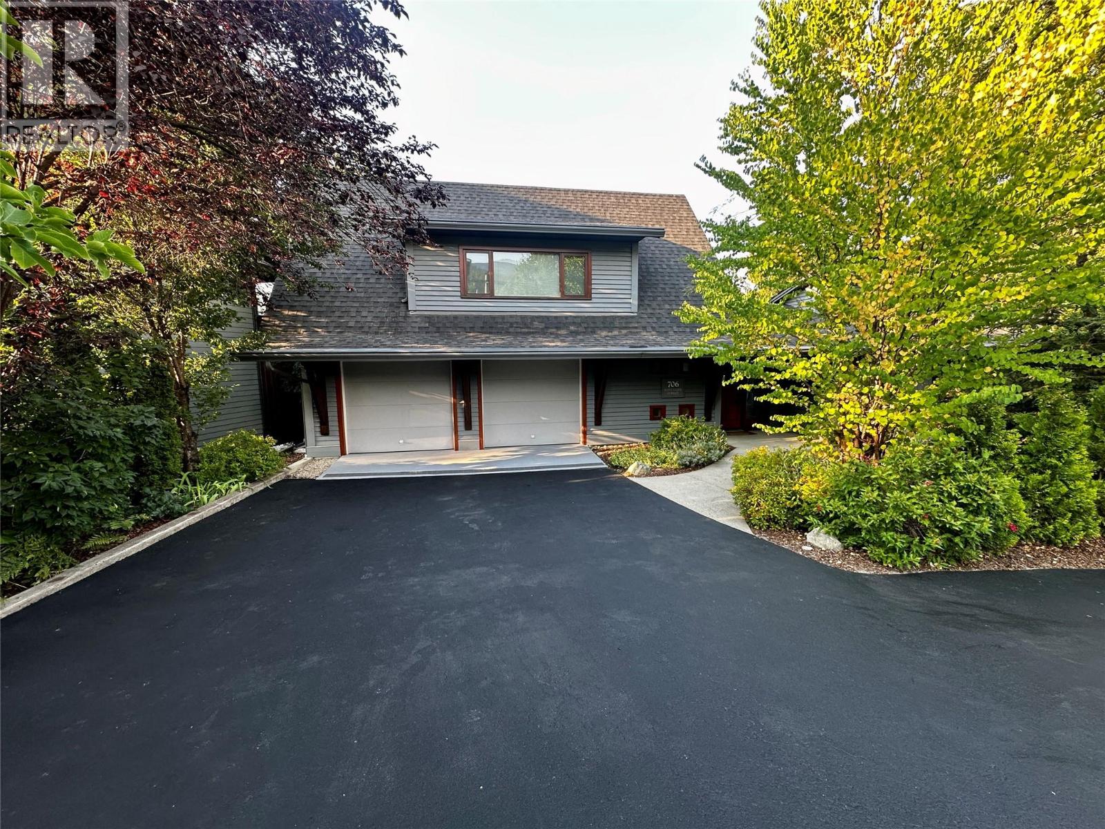 706 West Gore Street, Nelson