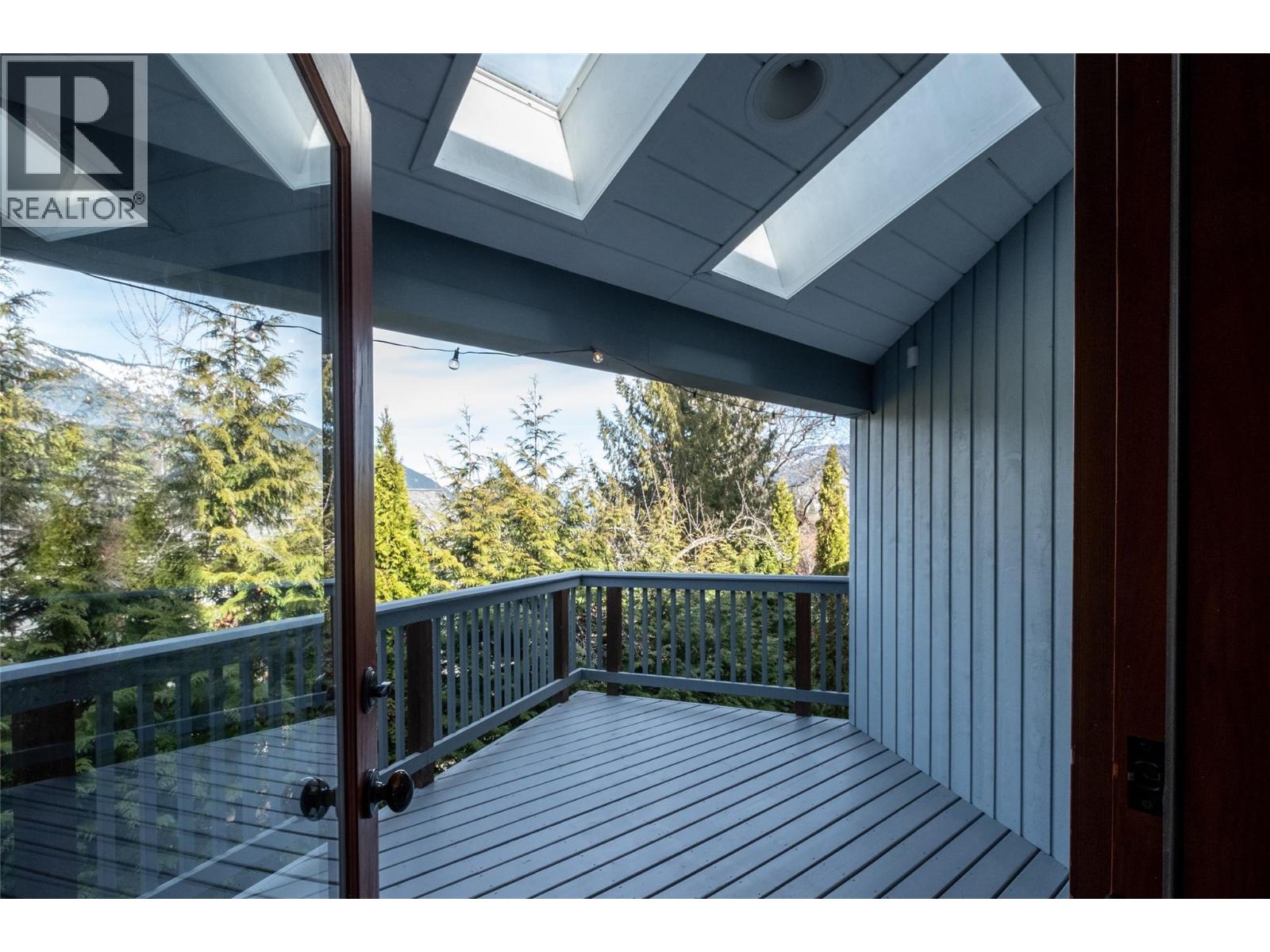 706 West Gore Street, Nelson