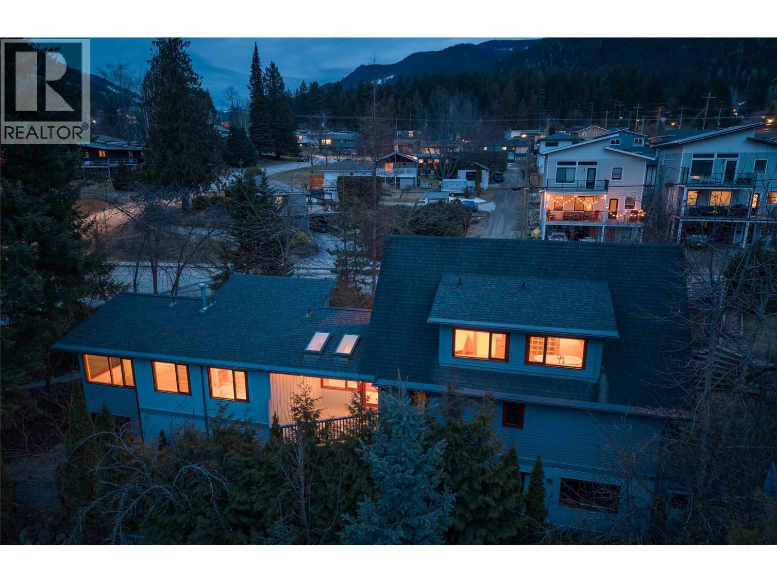706 West Gore Street, Nelson