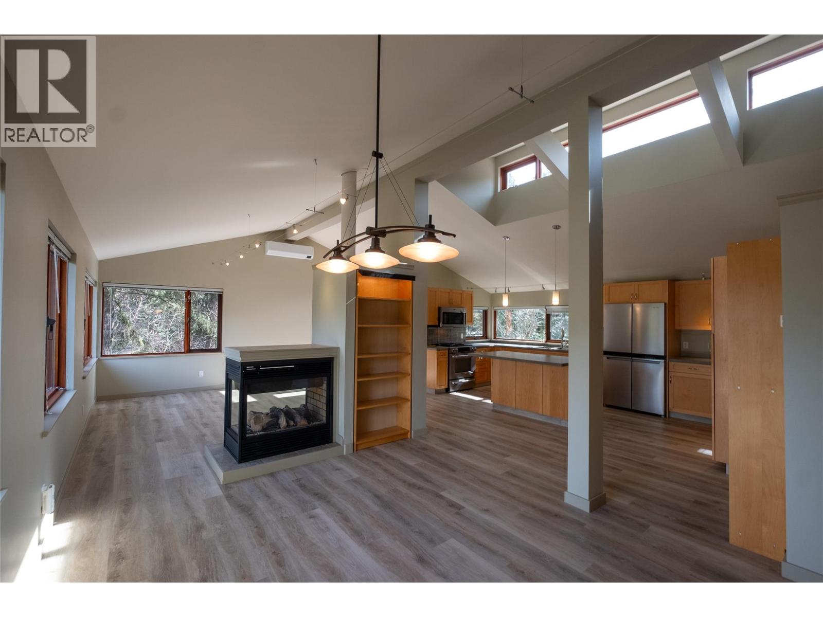 706 West Gore Street, Nelson