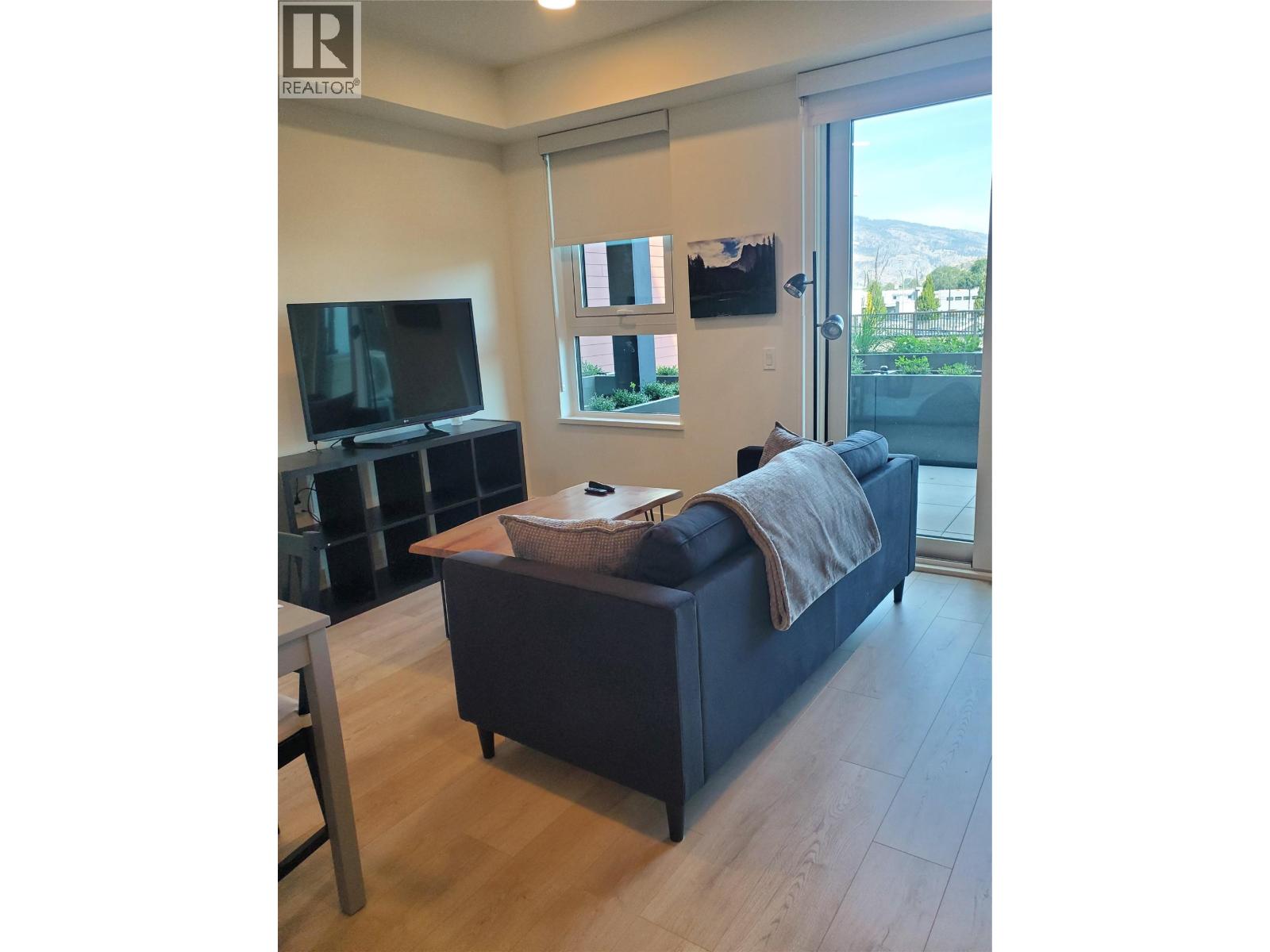 211 620 Coronation Avenue, Kelowna