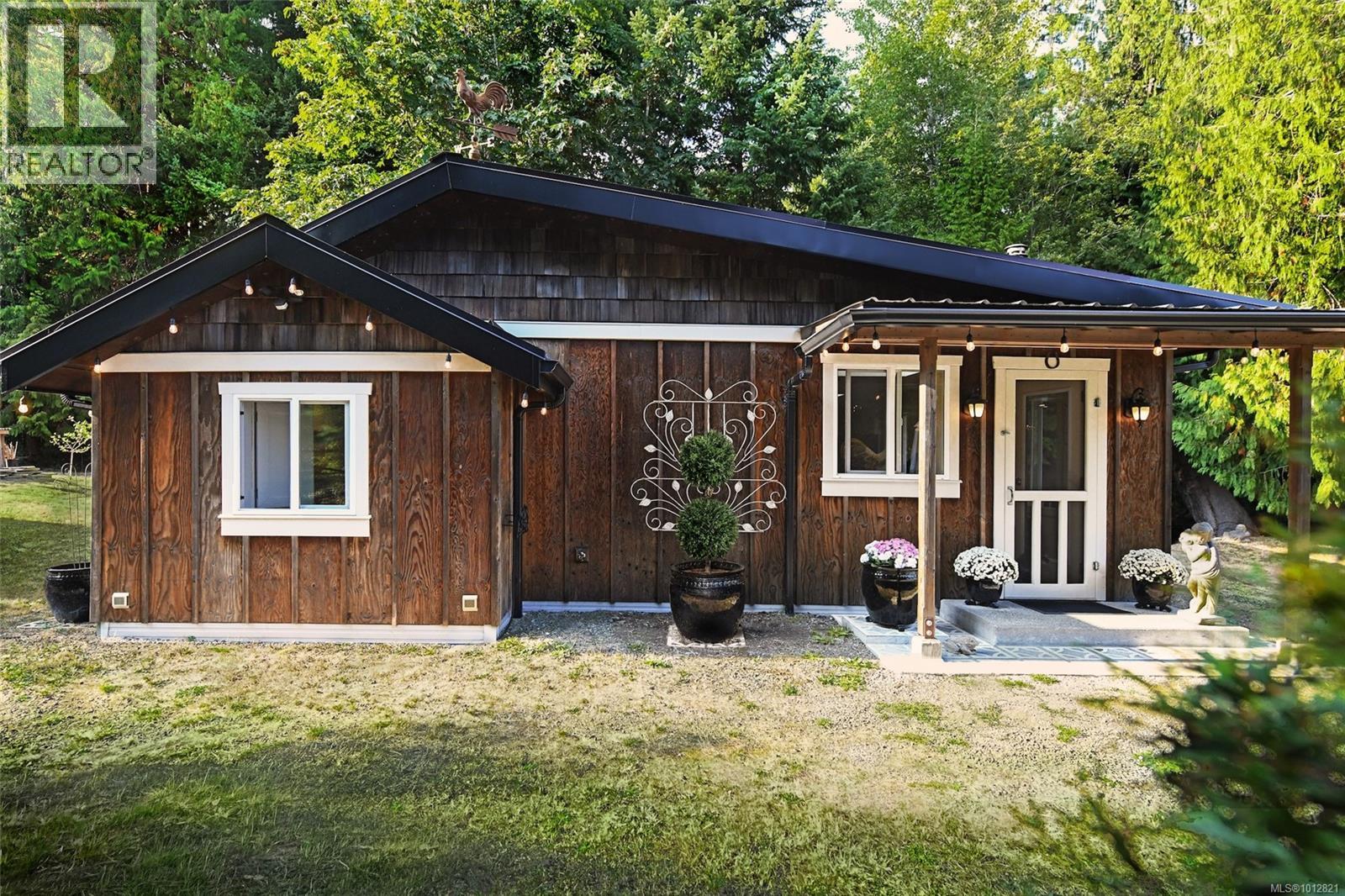 7894 Island Hwy S, Fanny Bay