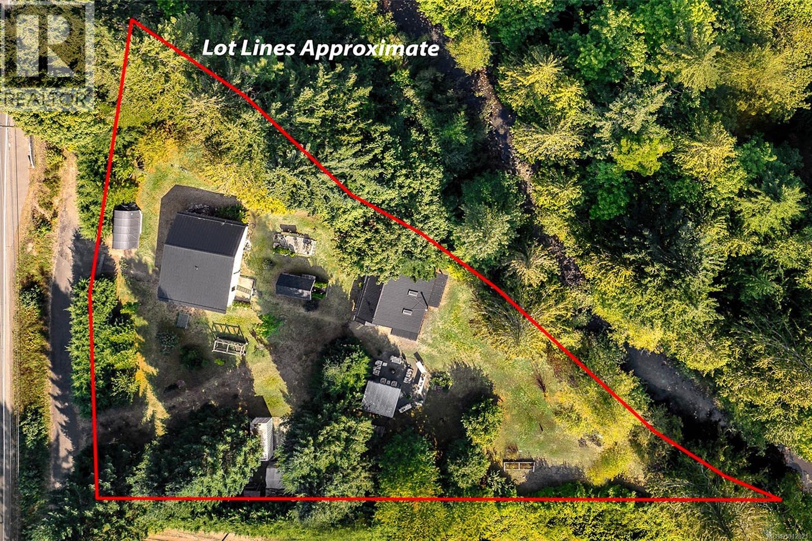 7894 Island Hwy S, Fanny Bay