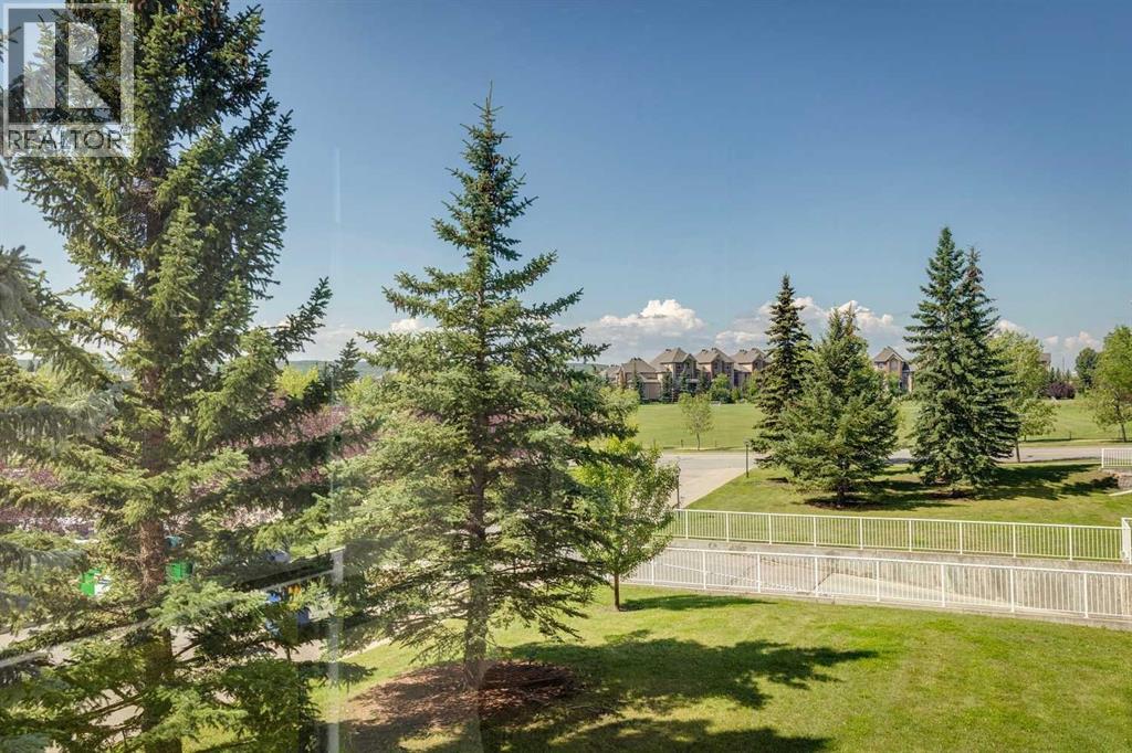 Single Family House for Sale in   Sierra Morena Boulevard SW Signal Hill Calgary 