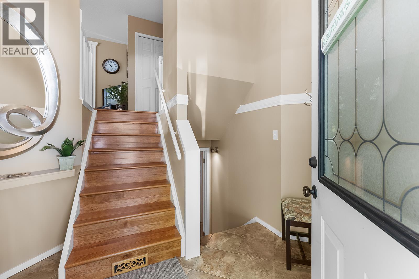 1243 8 Avenue N, Creston