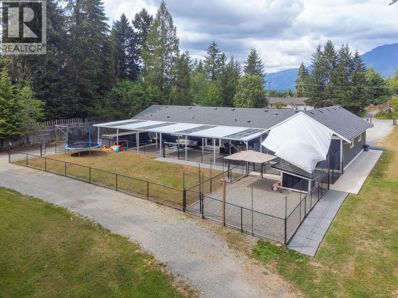 7444 Bell Rd, Port Alberni