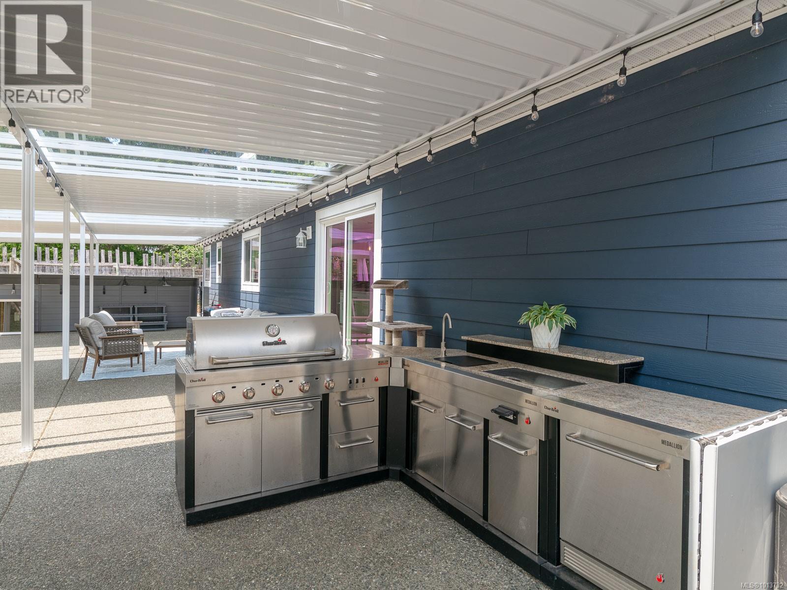 7444 Bell Rd, Port Alberni
