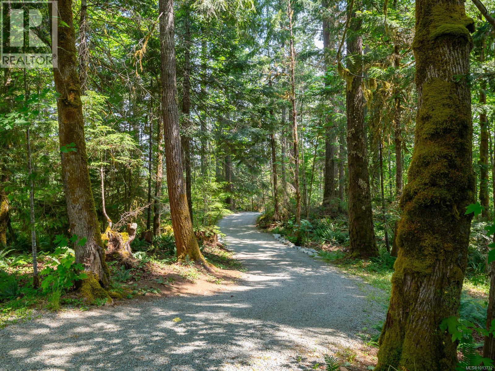 7444 Bell Rd, Port Alberni