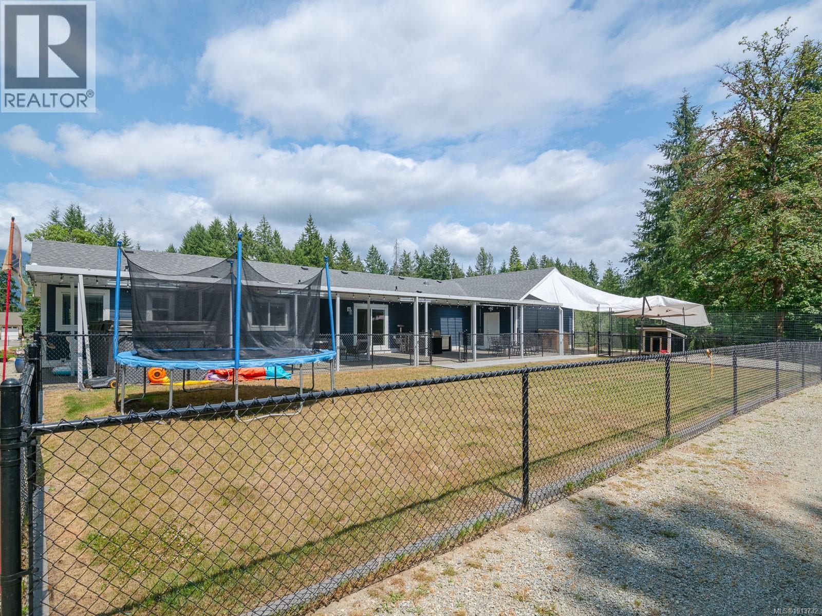 7444 Bell Rd, Port Alberni