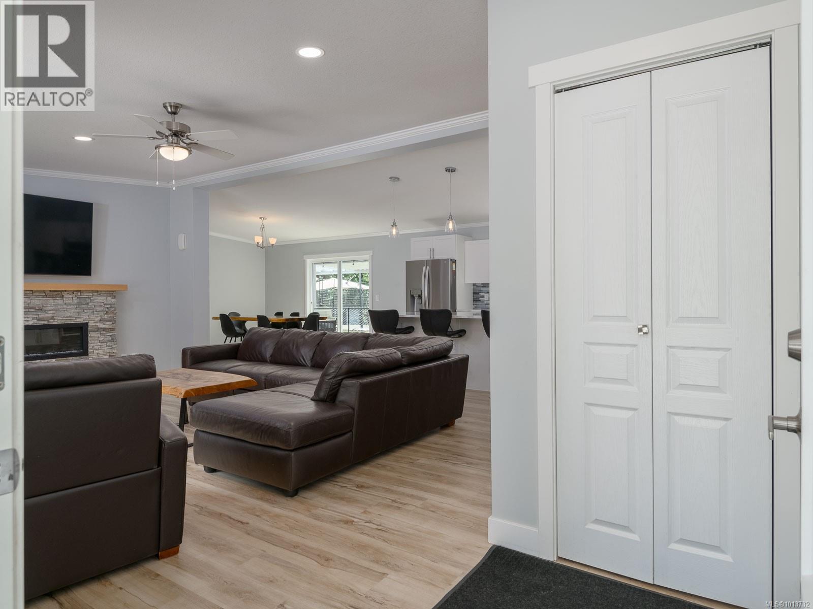 7444 Bell Rd, Port Alberni