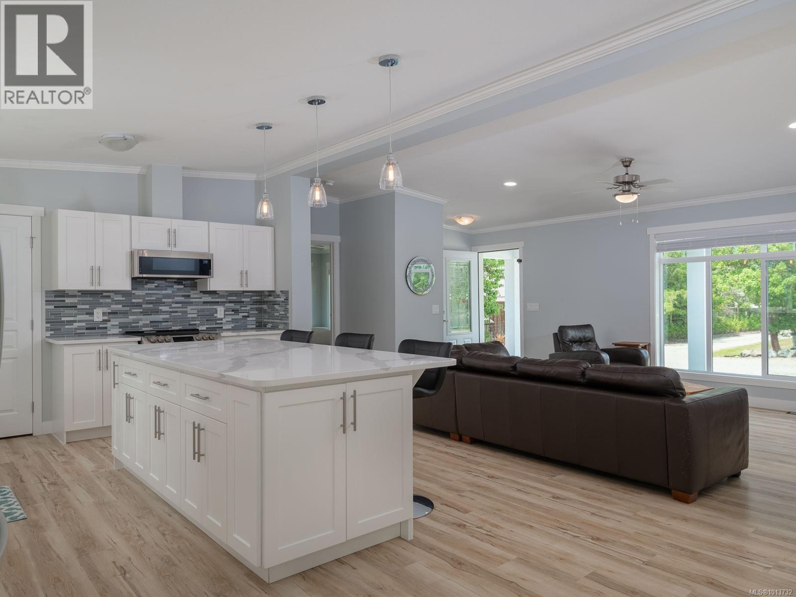 7444 Bell Rd, Port Alberni