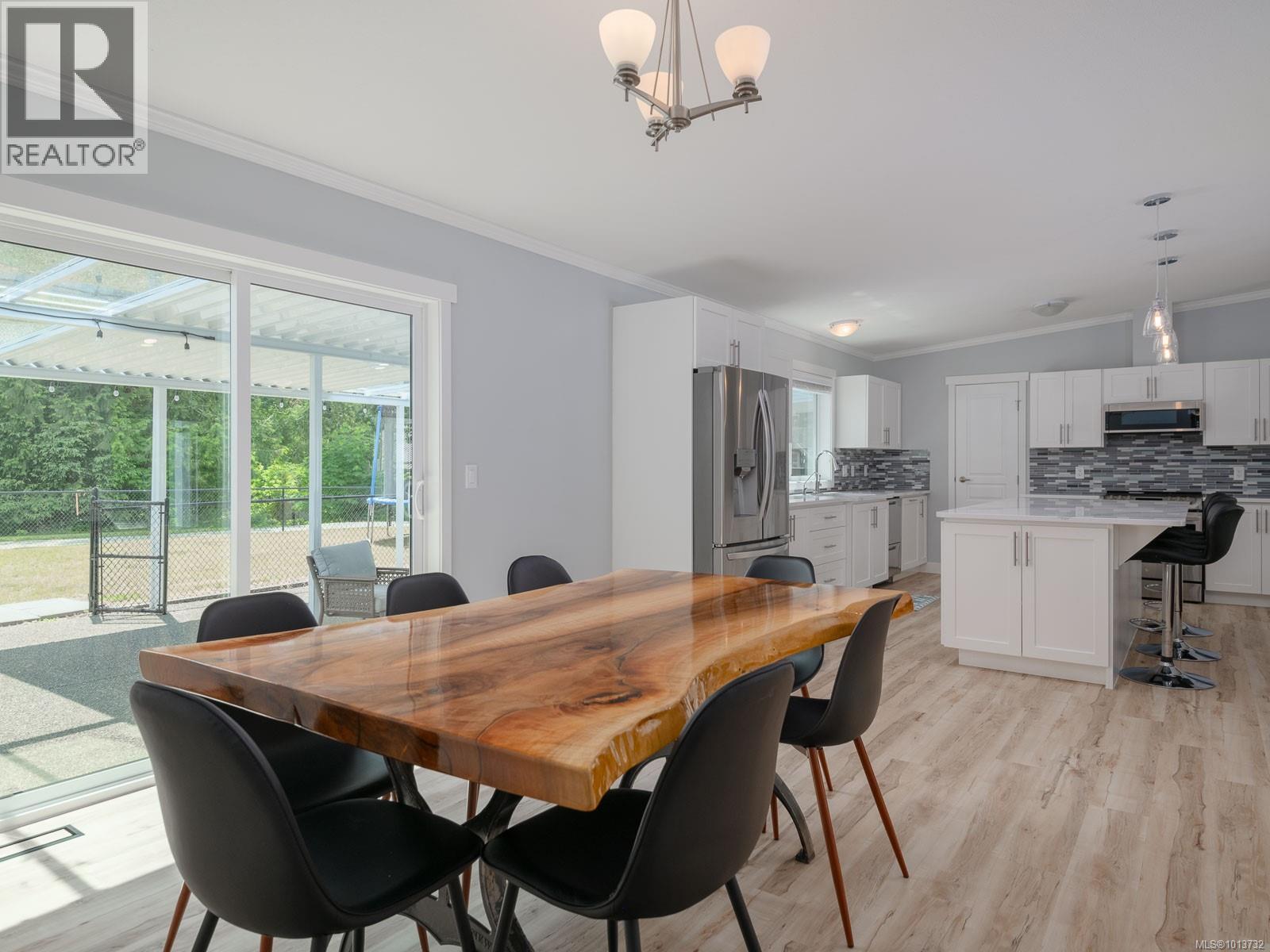 7444 Bell Rd - 7