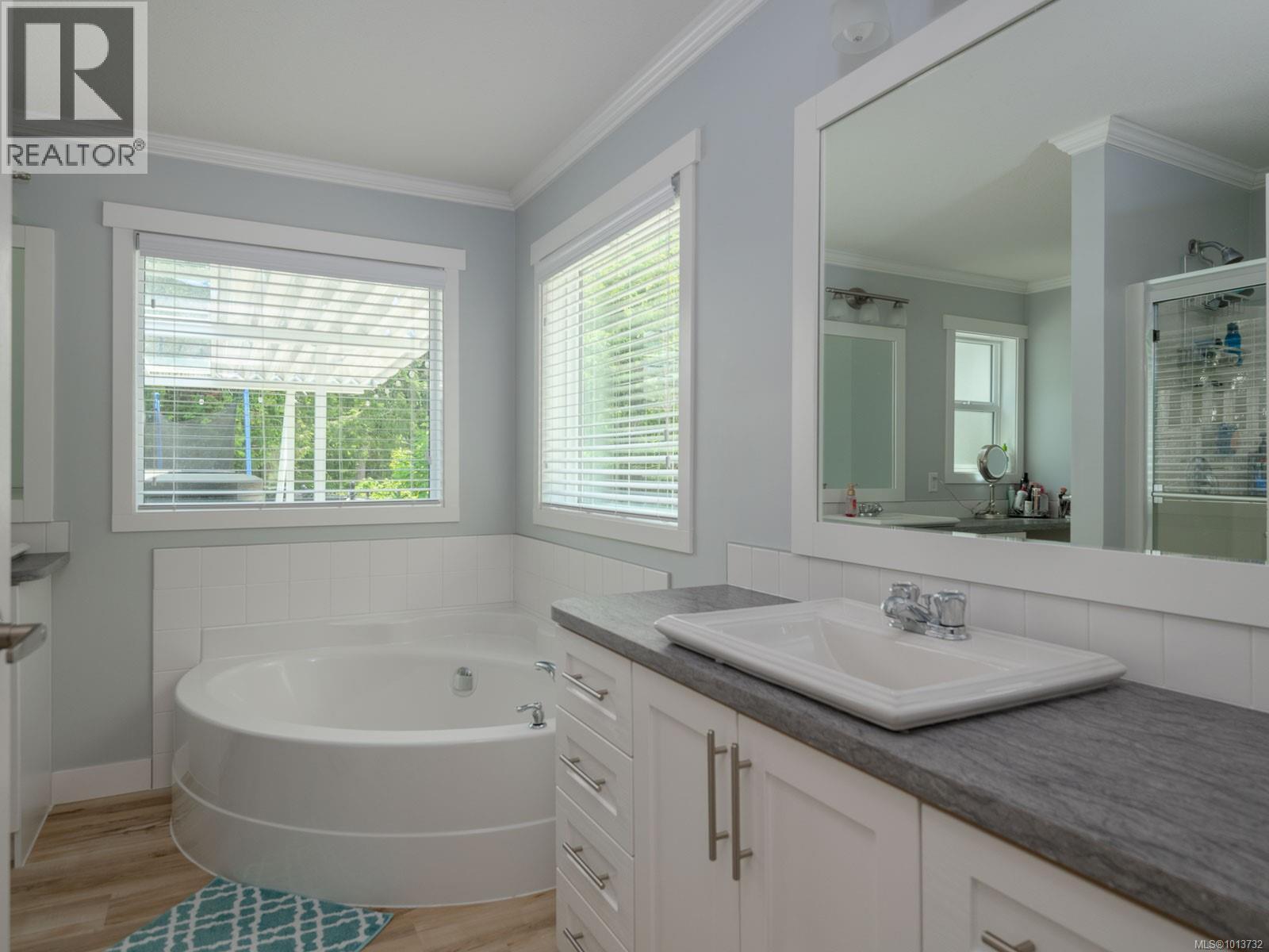 7444 Bell Rd, Port Alberni