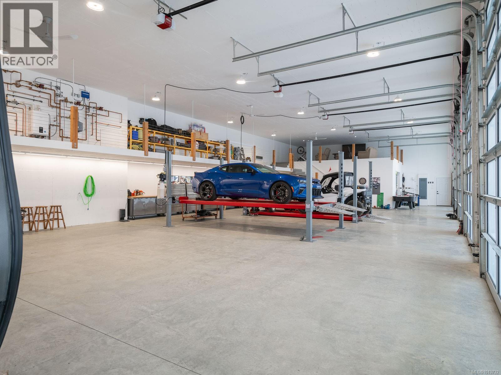 7444 Bell Rd - 76