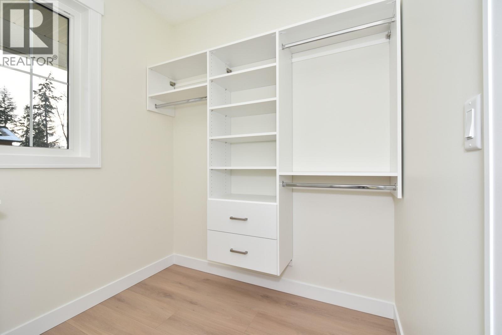 2508 Golf View Crescent, Blind Bay