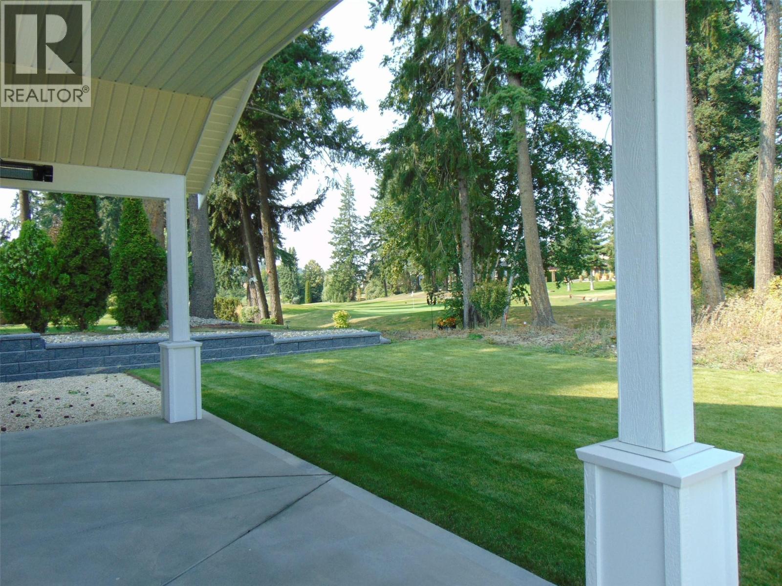 2508 Golf View Crescent, Blind Bay
