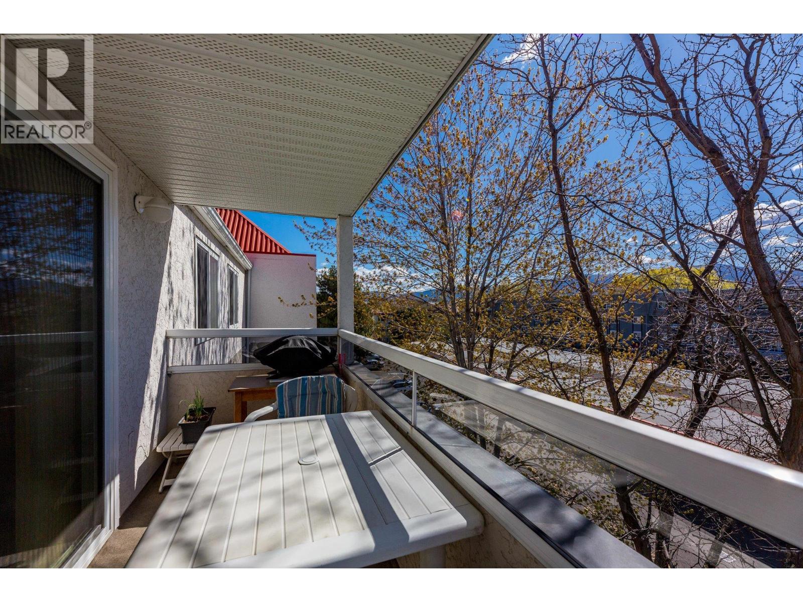 410 3155 De Montreuil Court, Kelowna