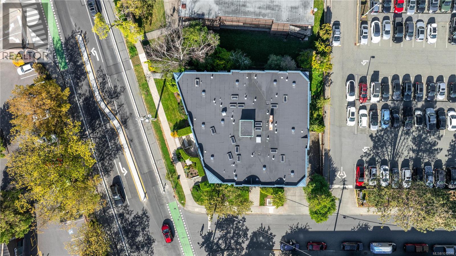 405 2310 Trent Street, Victoria