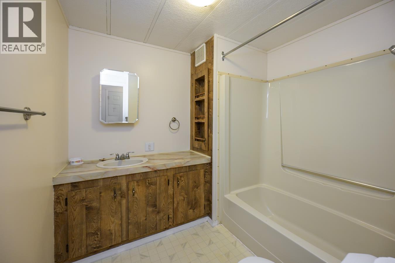 8487 PETER ROAD, Prince George