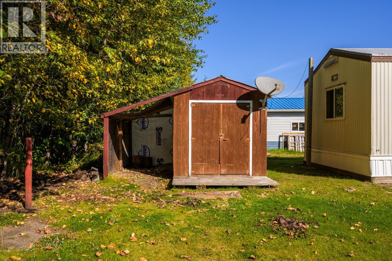 8487 PETER ROAD, Prince George