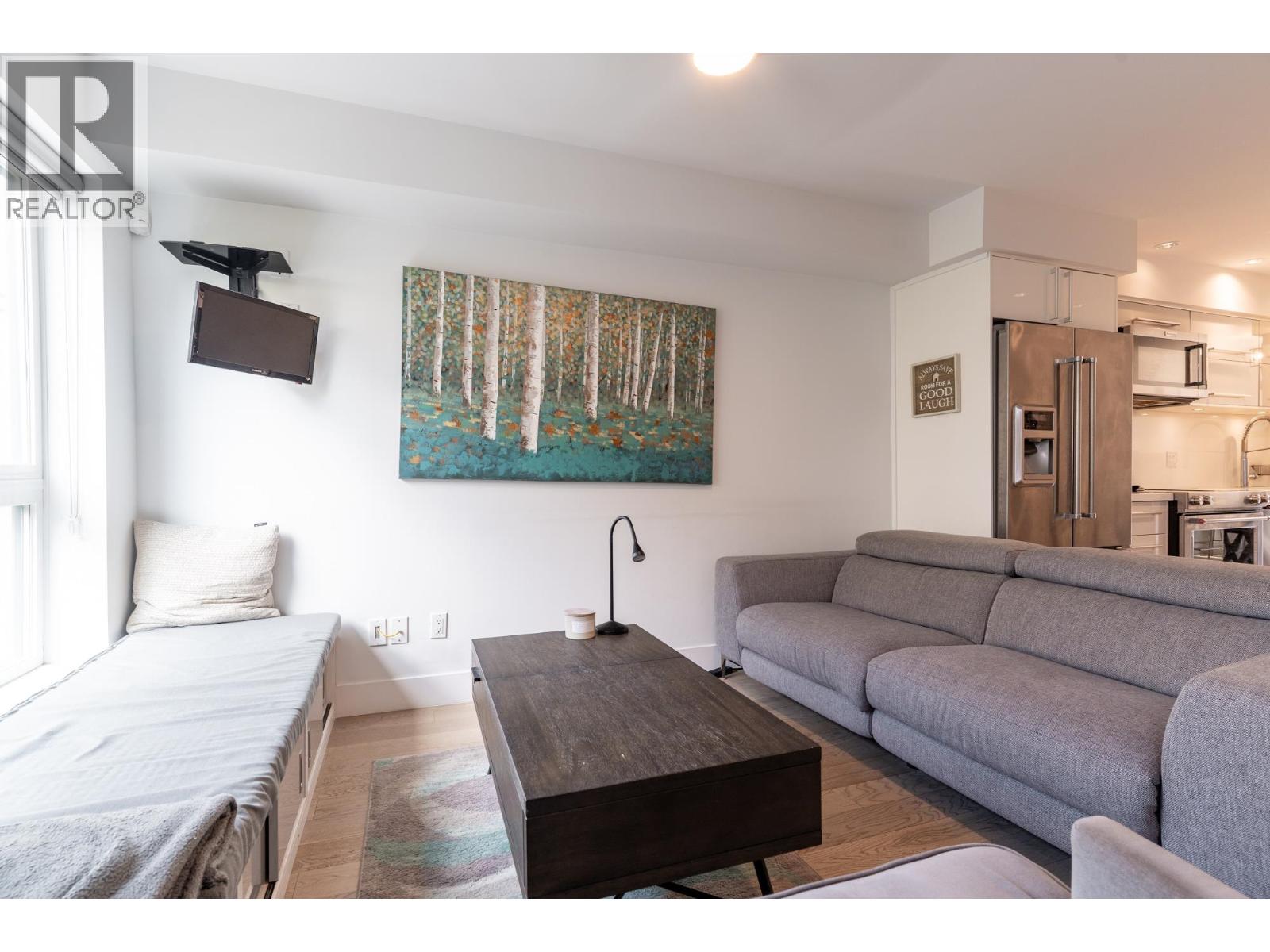 16 2358 WESTERN AVENUE, North Vancouver