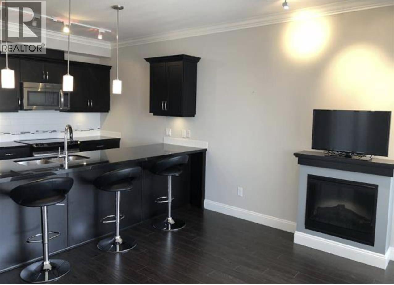 303 11882 226 ST, Maple Ridge
