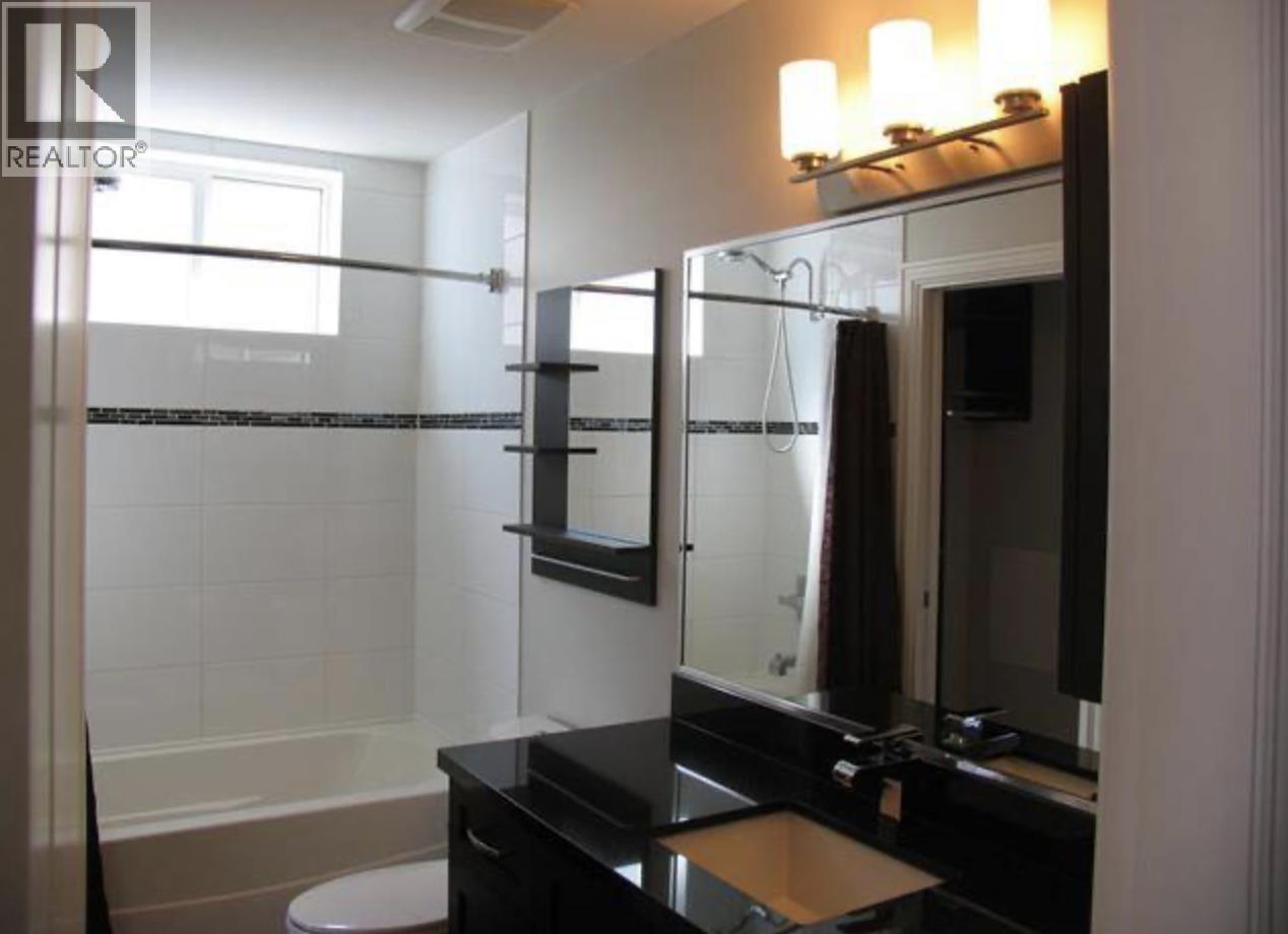 303 11882 226 ST, Maple Ridge