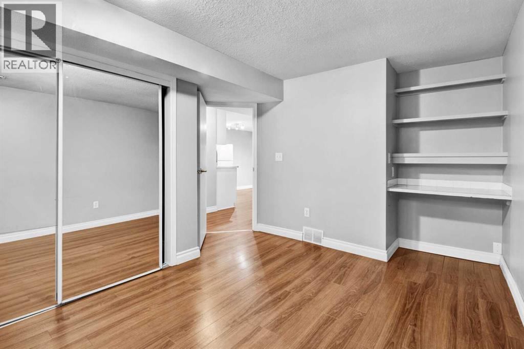 Single Family House Bungalow for Sale in   Avenue NE Winston Heights/Mountview Calgary 