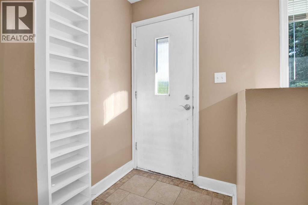 Single Family House Bungalow for Sale in   Avenue NE Winston Heights/Mountview Calgary 