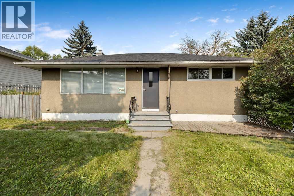 Single Family House Bungalow for Sale in   Avenue NE Winston Heights/Mountview Calgary 