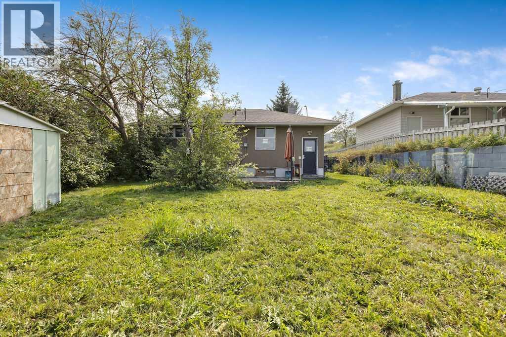 Single Family House Bungalow for Sale in   Avenue NE Winston Heights/Mountview Calgary 