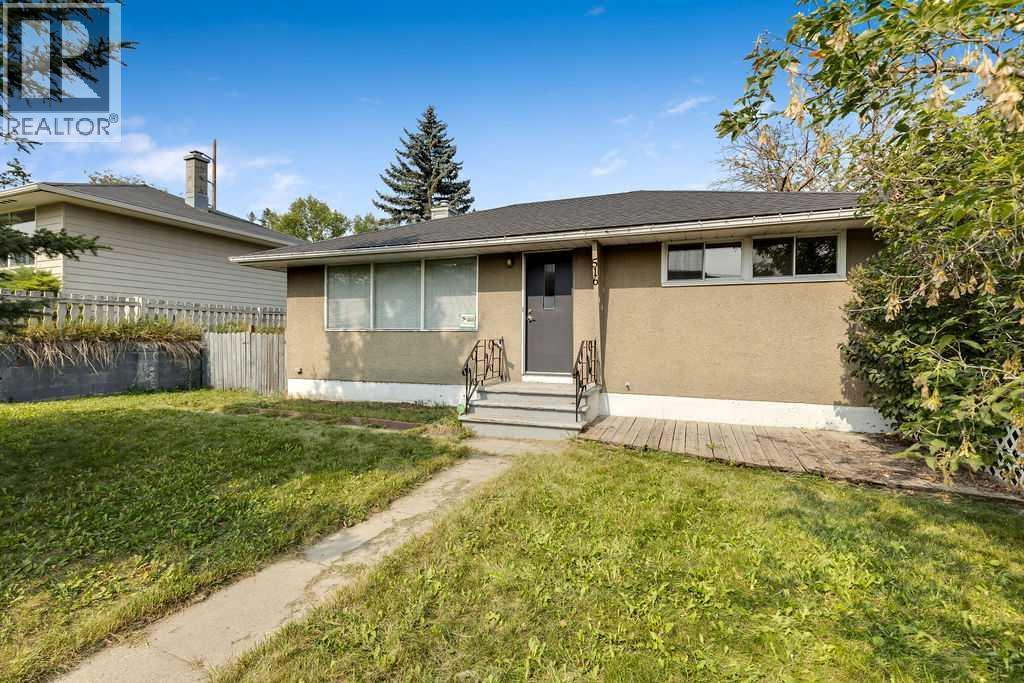 Single Family House Bungalow for Sale in   Avenue NE Winston Heights/Mountview Calgary 
