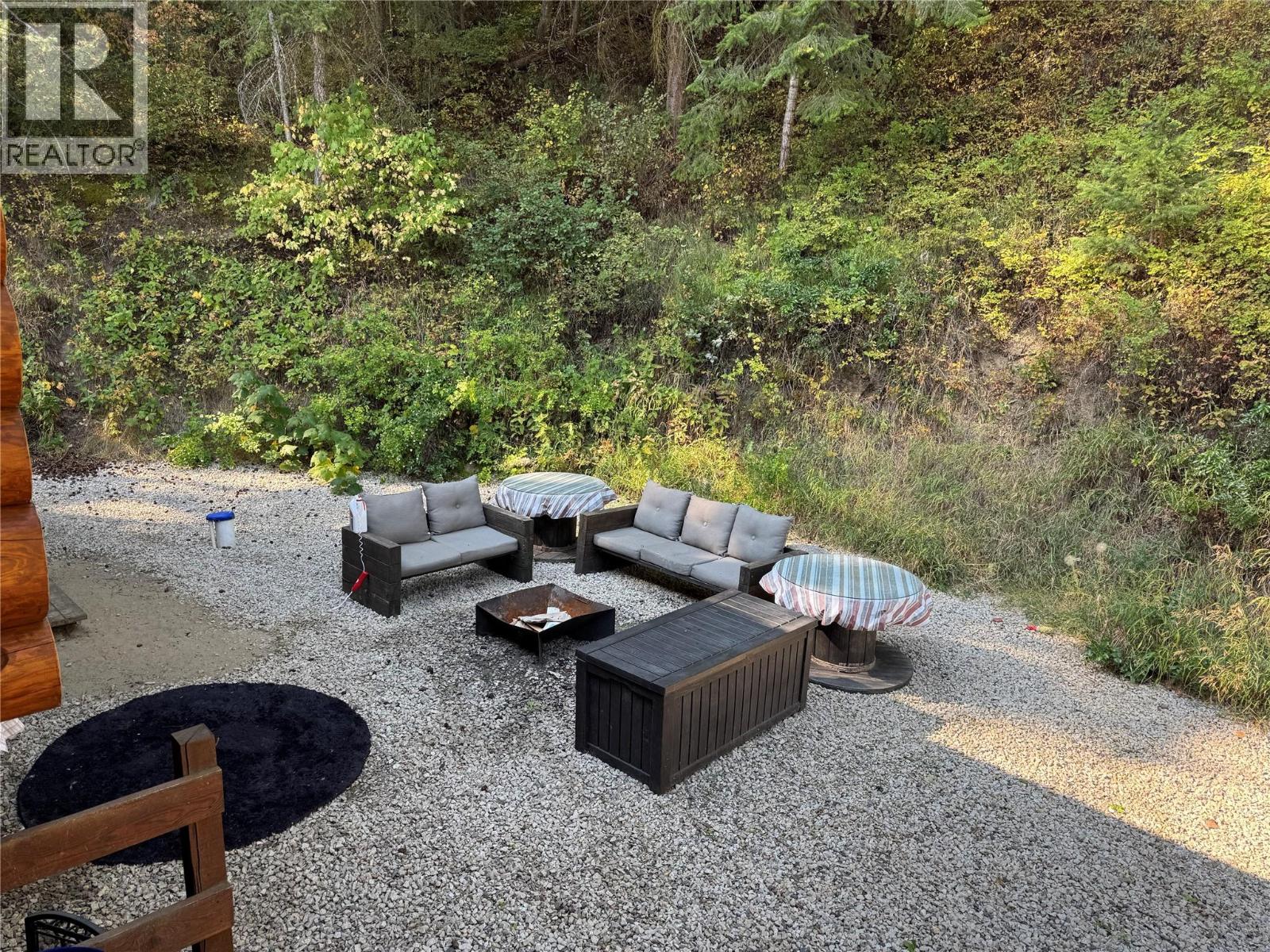  1474 Yankee Flats Road, Salmon Arm