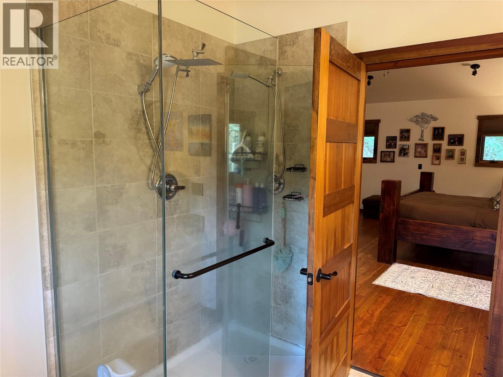  1474 Yankee Flats Road, Salmon Arm