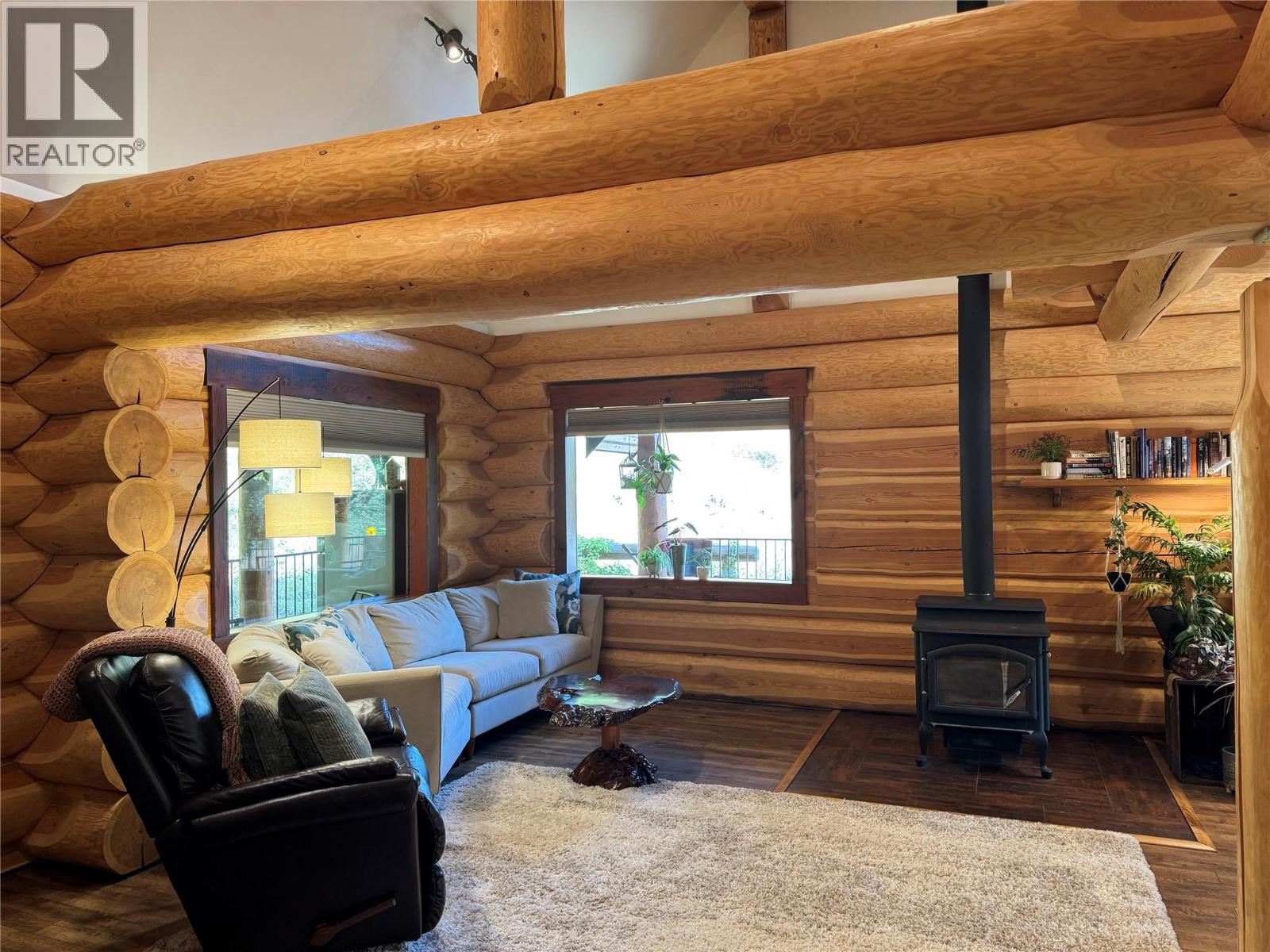  1474 Yankee Flats Road, Salmon Arm