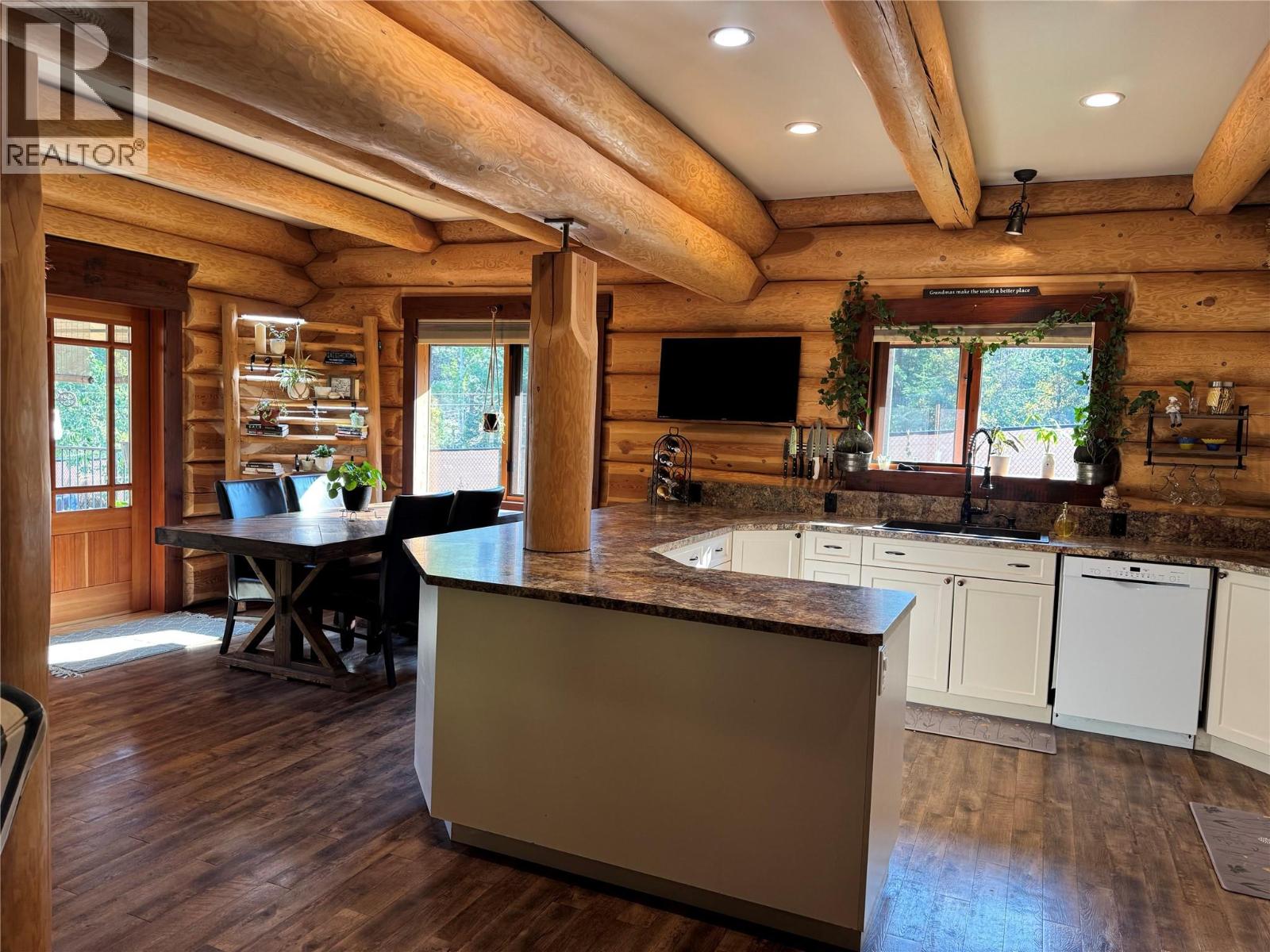  1474 Yankee Flats Road, Salmon Arm