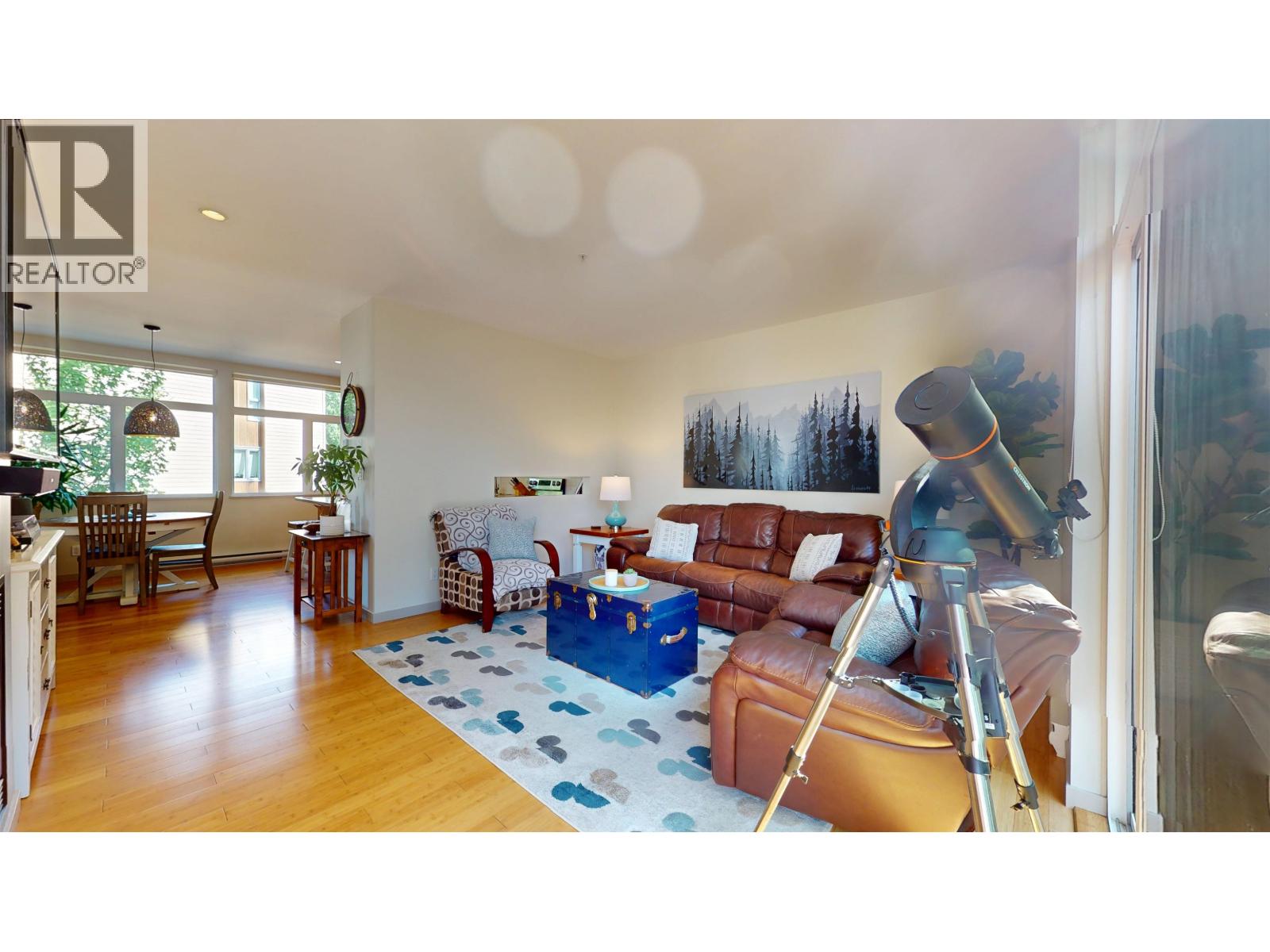 25 39893 GOVERNMENT ROAD, Squamish