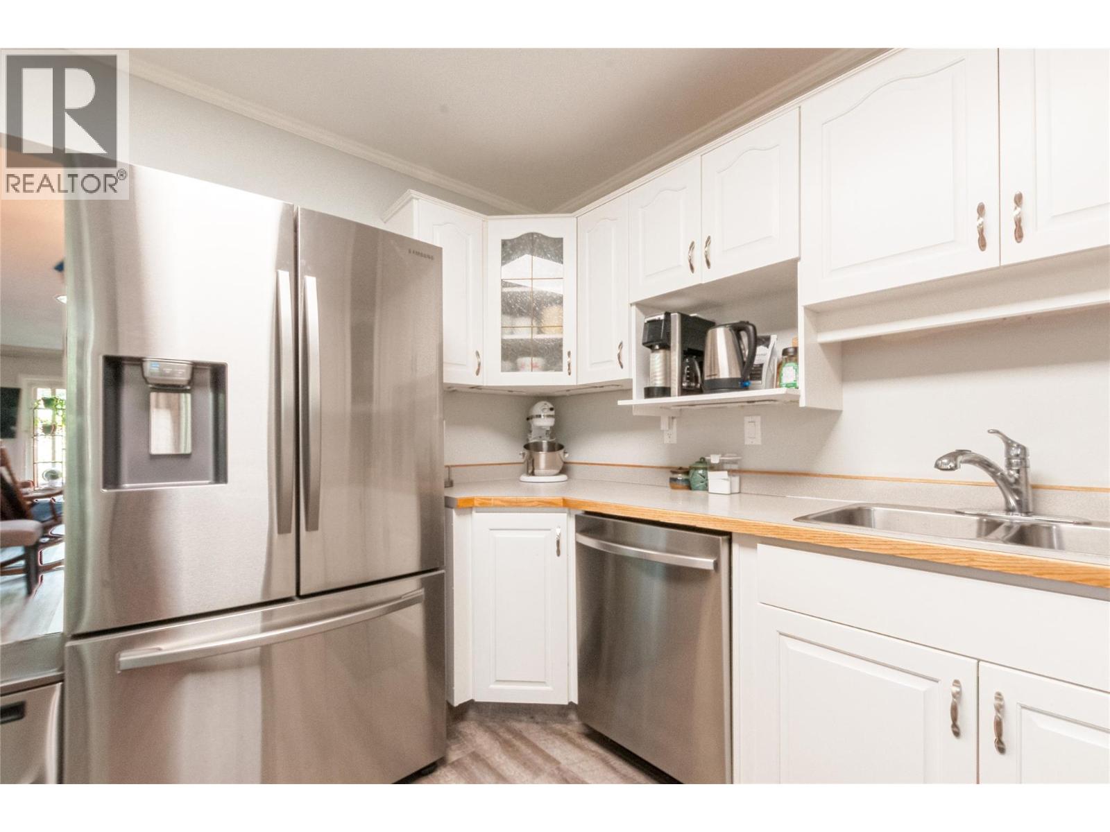 115 Redwing Place Unit# 9, Oliver