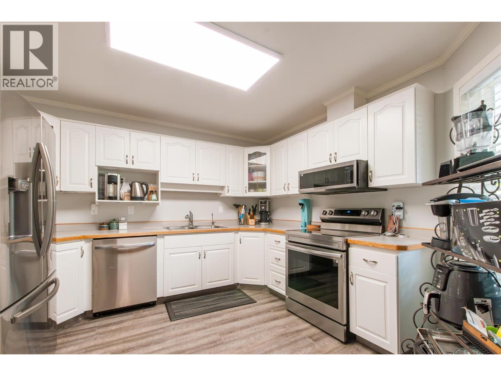 115 Redwing Place Unit# 9, Oliver
