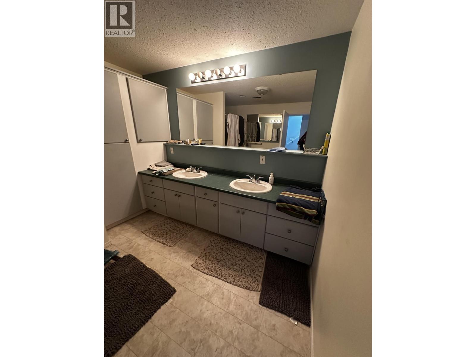 6141 Hillview Subdivision, Chetwynd