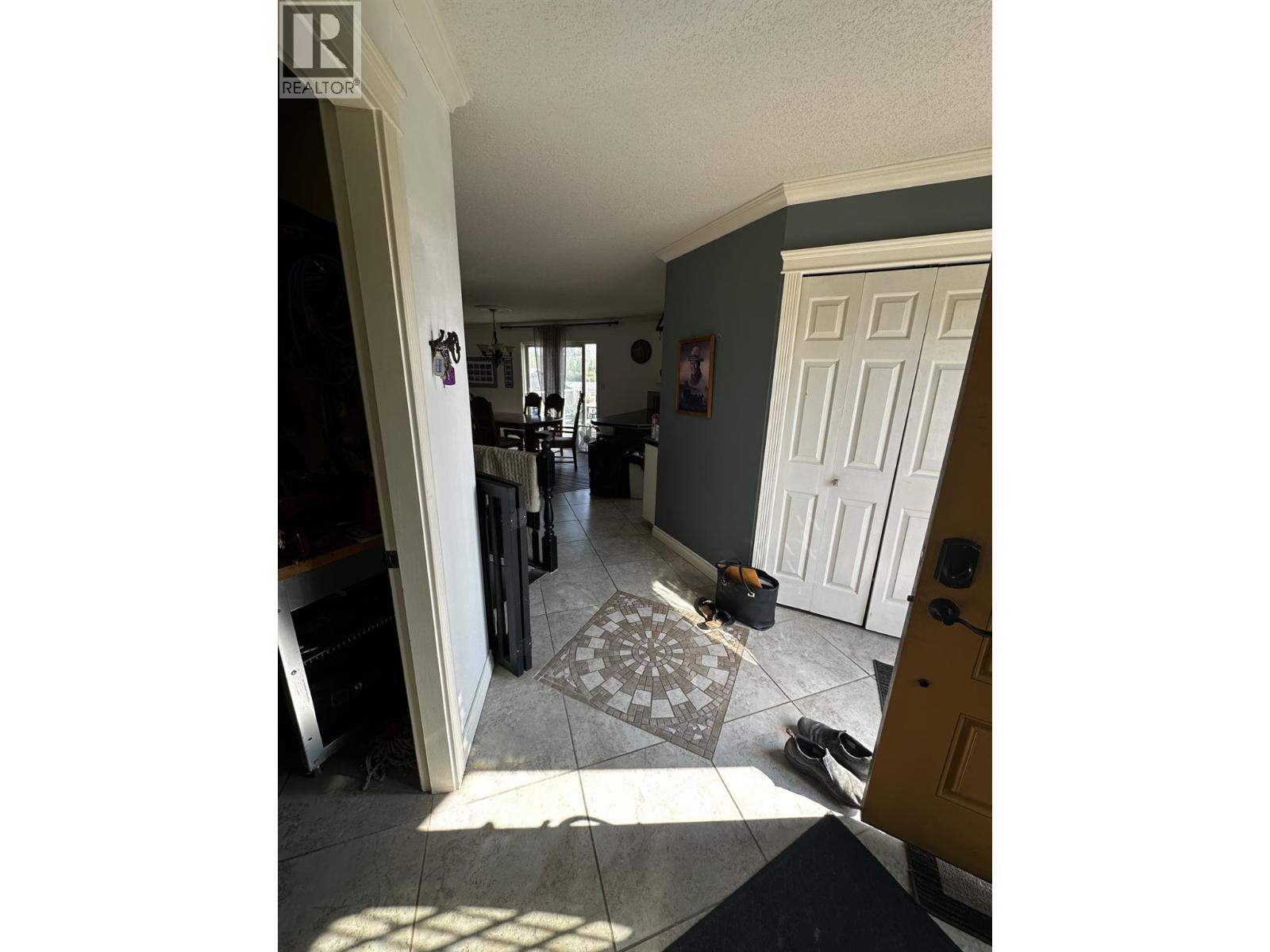 6141 Hillview Subdivision, Chetwynd