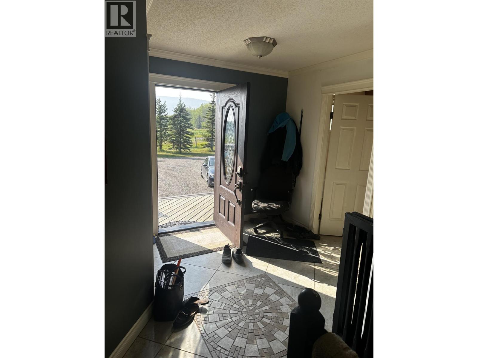 6141 Hillview Subdivision, Chetwynd