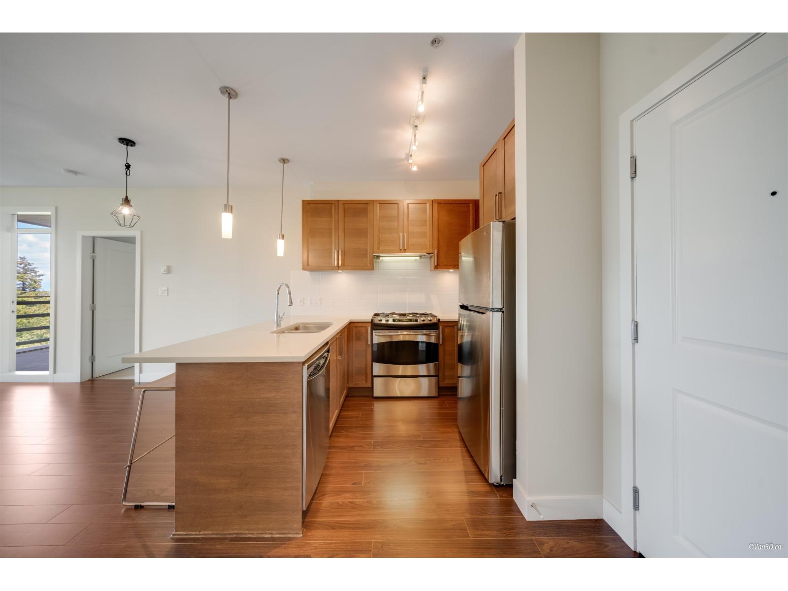 210 15850 26 AVENUE, Surrey
