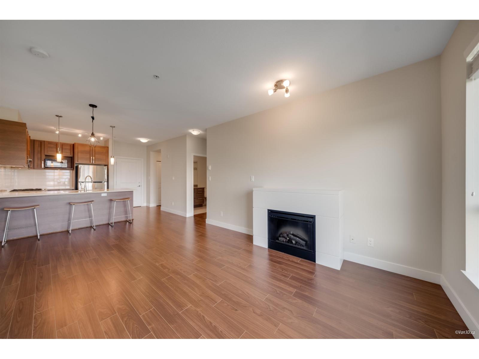 210 15850 26 AVENUE, Surrey