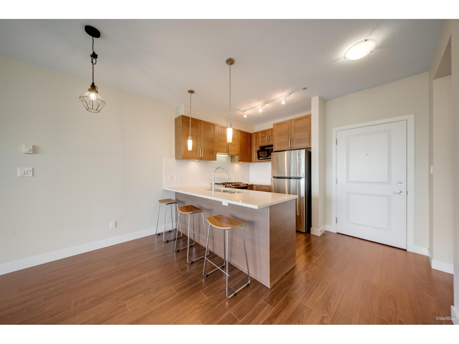 210 15850 26 AVENUE, Surrey