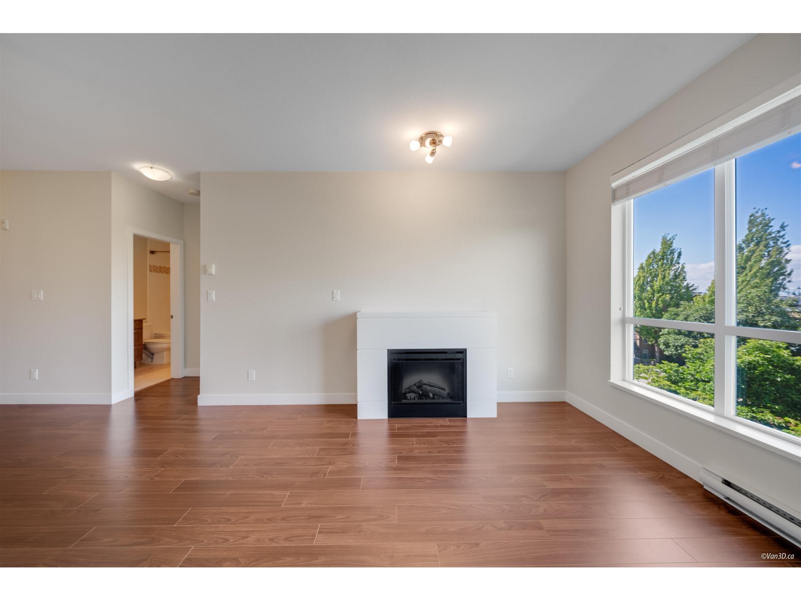 210 15850 26 AVENUE, Surrey
