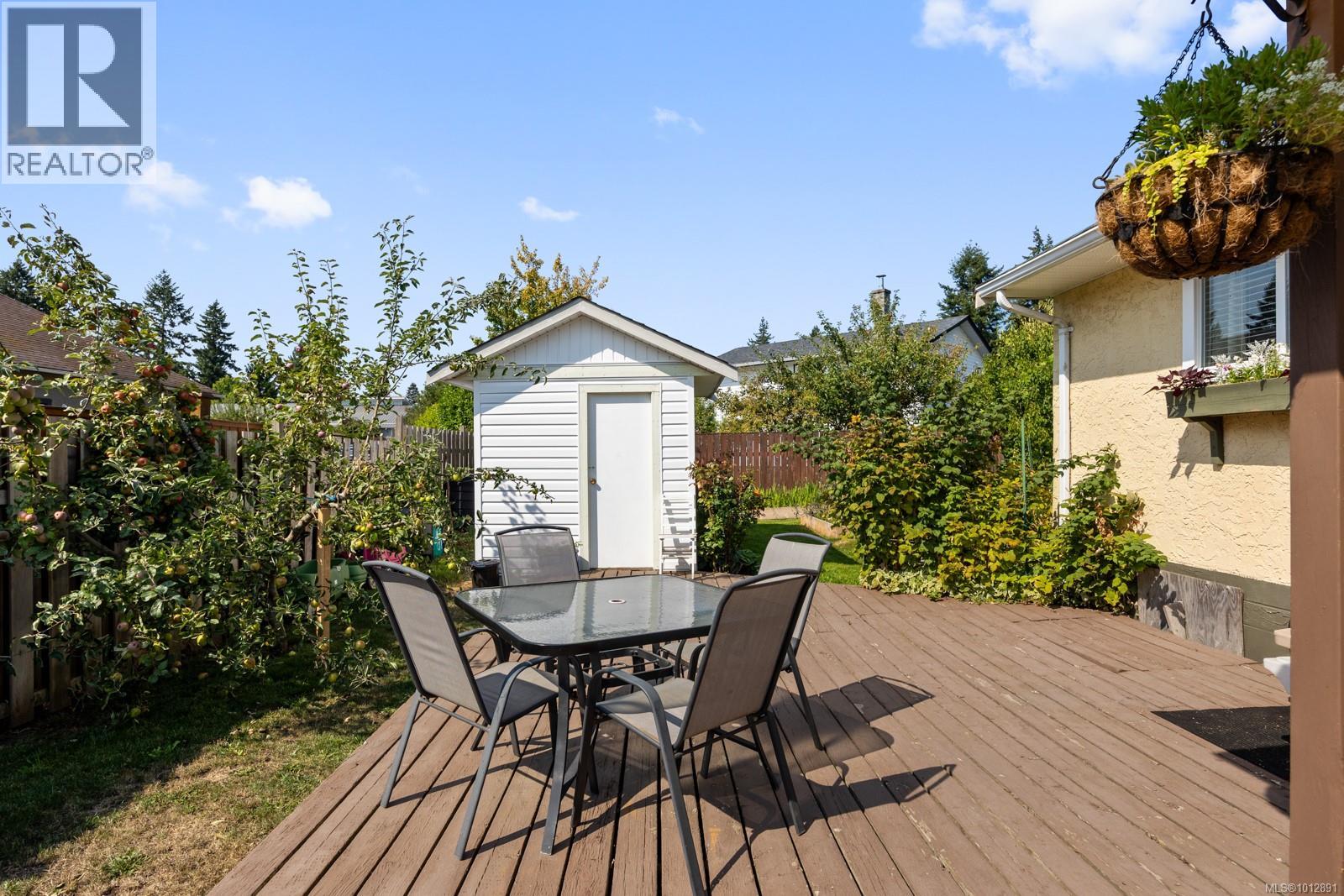 A 547 Anderton Rd, Comox