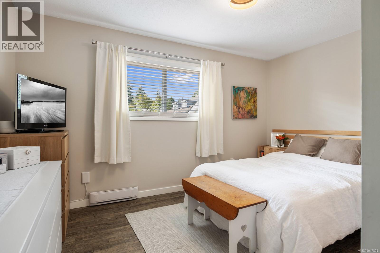A 547 Anderton Rd, Comox